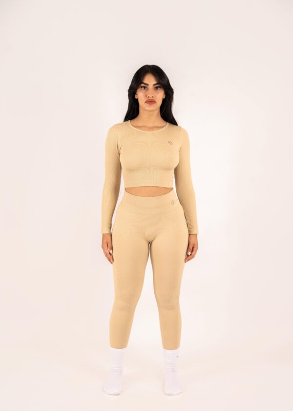 Long-Sleeve Open-Back Workout Set