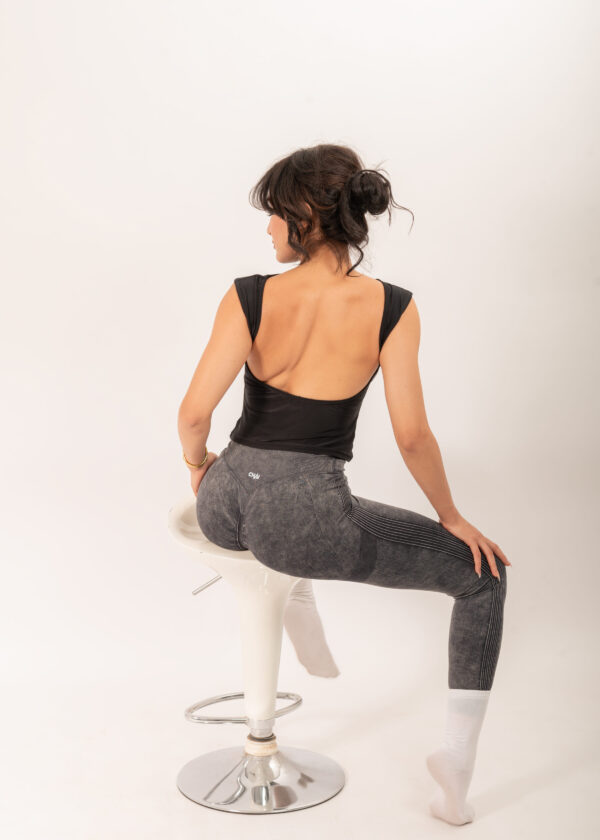Seamless High-Waist Sculpting Leggings